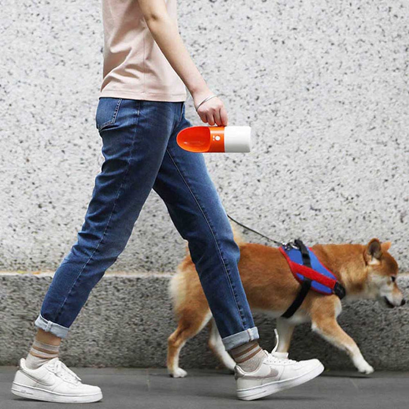 Pet Travel Water Bottle – Portable, Splash-Proof Hydration On-the-Go