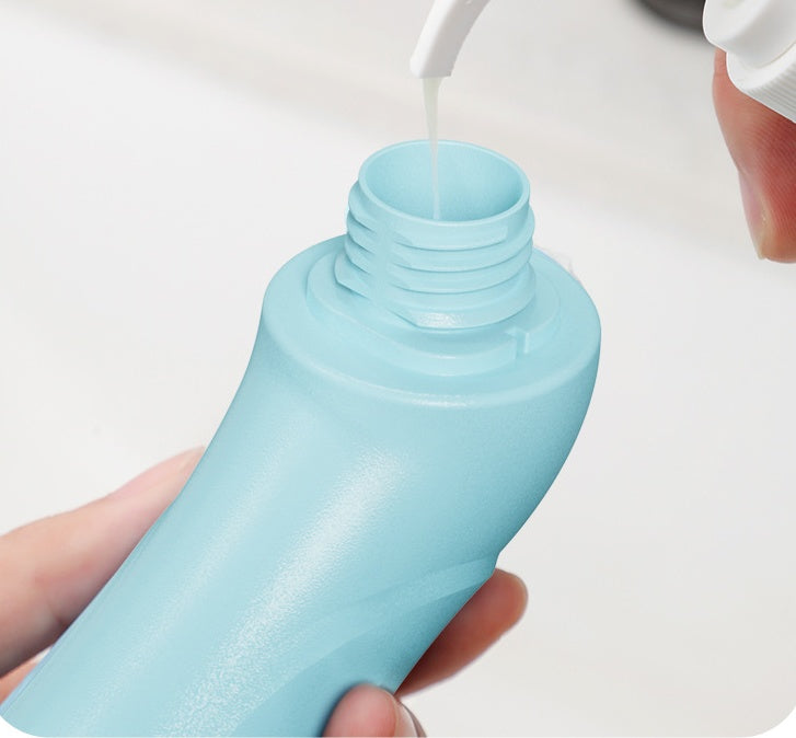 Pet Bath Brush with Massaging Bristles – Easy Clean Grooming Tool