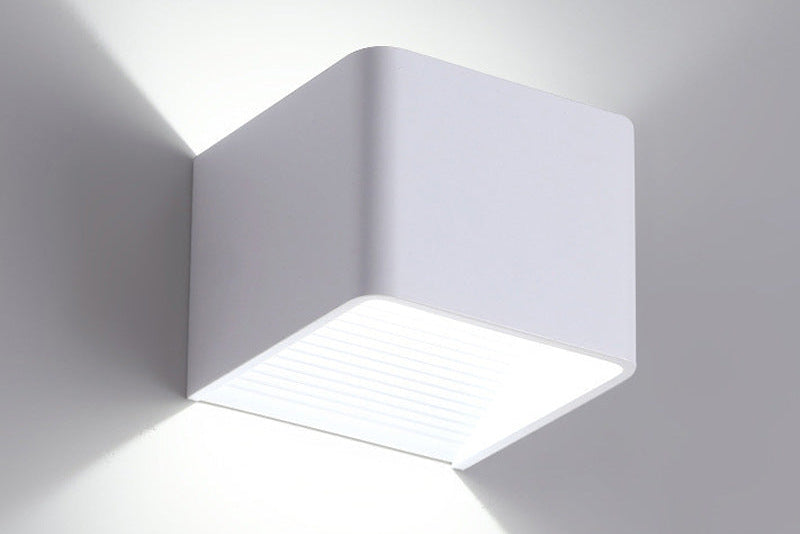 Minimalist LED Wall Light – Energy-Saving Indoor Square Lamp