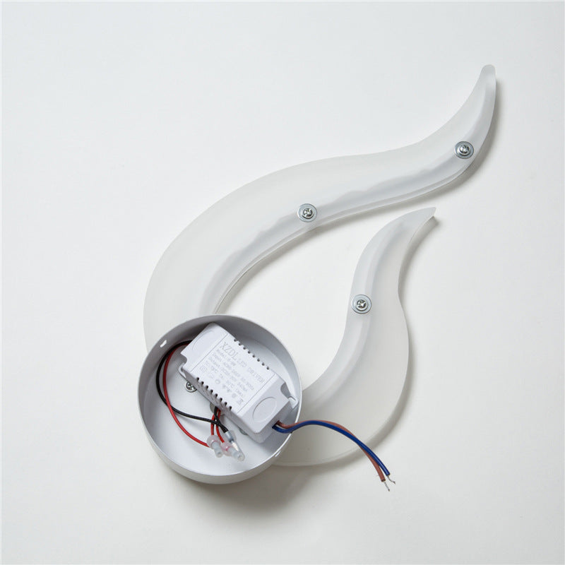 Minimalist LED Staircase Light – Modern Corridor Aisle Wall Fixture for Ambient Lighting