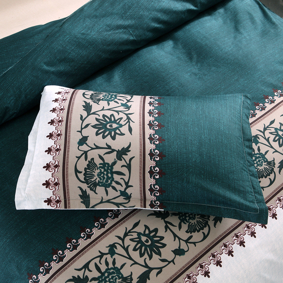 Minimalist Bedding Set – Simple Plain Bed Sheets for Cozy & Modern Bedroom
