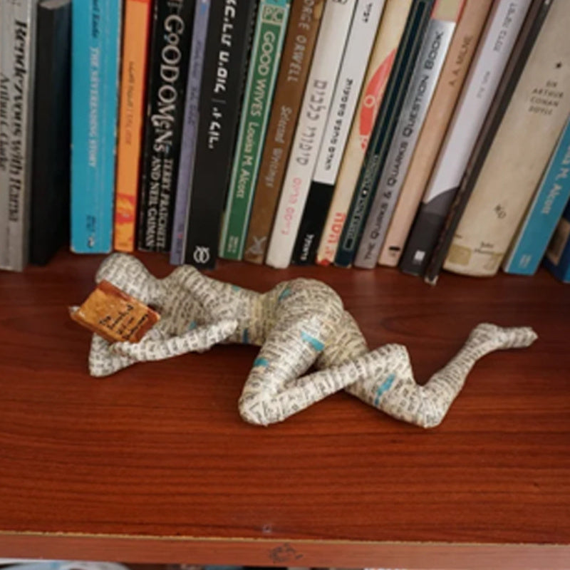 Reading Woman Statue – Graceful Art for Thoughtful Spaces