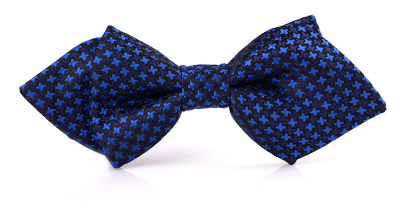 Stylish Dog Bow Tie Pet Collar – British Fashion Accessory for Dogs & Cats