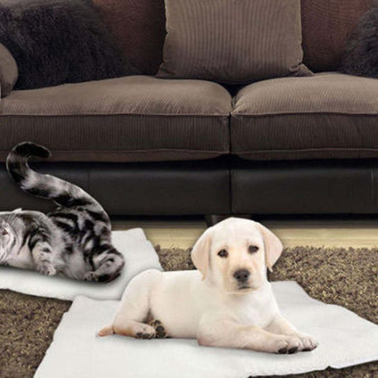 Soft Thermal Pet Bed Blanket – Self-Heating Dog & Cat Mat