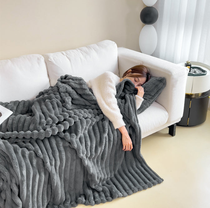Warm Plush Blanket – Luxury Faux Fur Throw for Cozy Sleep, Sofa & Home Decor