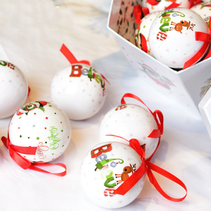 Christmas Tree Ornament Gift Box Pendant – Elegant Festive Decoration