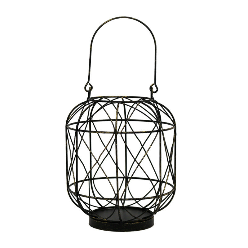 Romantic Metal Candle Holder for Warm, Inviting Spaces