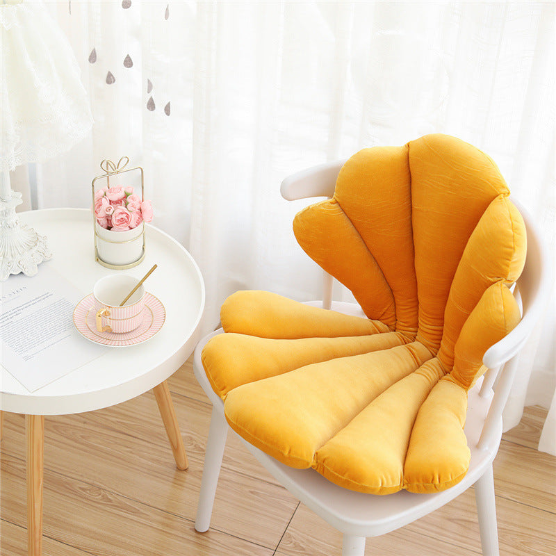 Soft Velvet Shell Cushion – Aesthetic Chair Pillow for Bedroom, Living Room & Cozy Comfort