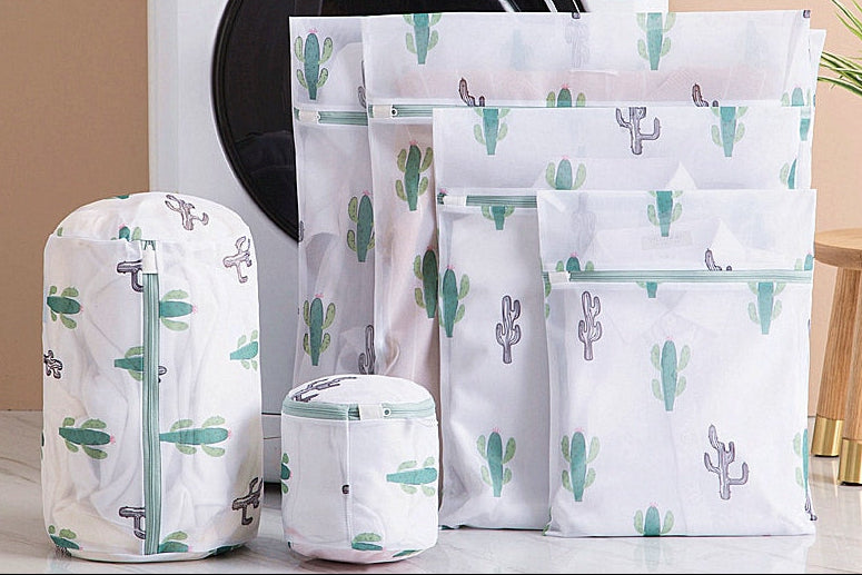 Mesh Wash Laundry Bag – Protect Delicate Clothes & Lingerie