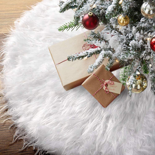 Luxury White Faux Fur Christmas Tree Skirt – Winter Holiday Decor