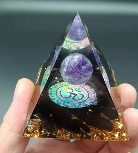 Natural Crystal Stone Pyramid – Energy Balance Decor for Home Desk Office Interior Styling