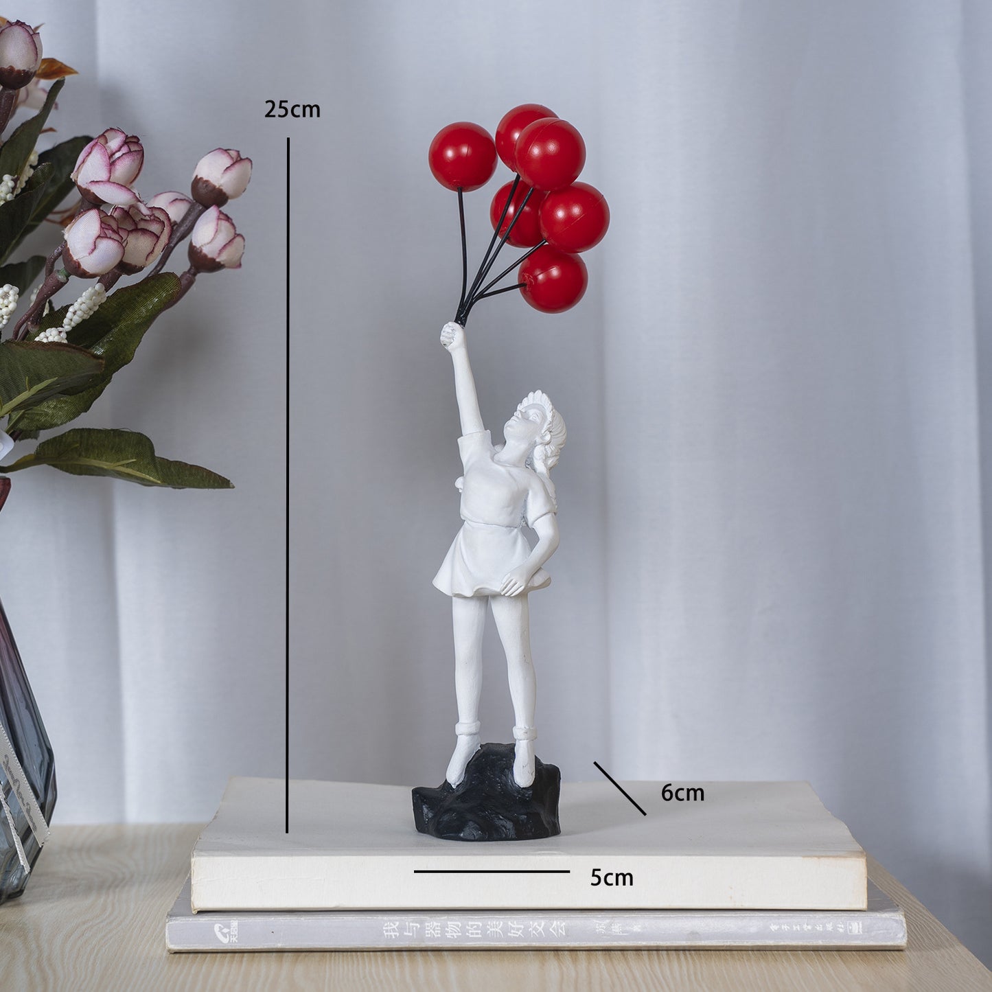 Luxury Living Room Resin Sculpture – Little Girl with Balloon Art Decor