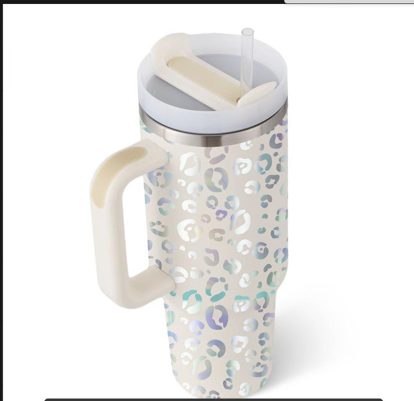 40oz Insulated Tumbler – Spill-Proof & Travel-Friendly