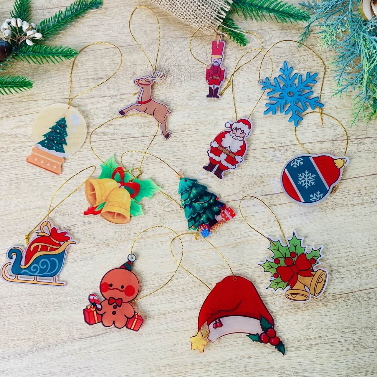 Christmas Hanging Car Ornament – Holiday Decor Pendant for Car & Home