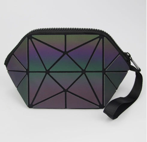 Fashion Geometric Cosmetic Bag for Women – Lightweight Travel Makeup Organizer Zipper Pouch