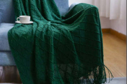 Minimalist Nordic Sofa Blanket Cover – Stylish Couch Protector