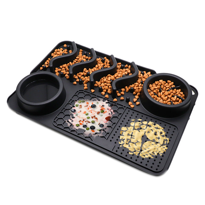 Non-Slip Dog Lick Mat – Calming Slow Feeder Pad for Anxiety