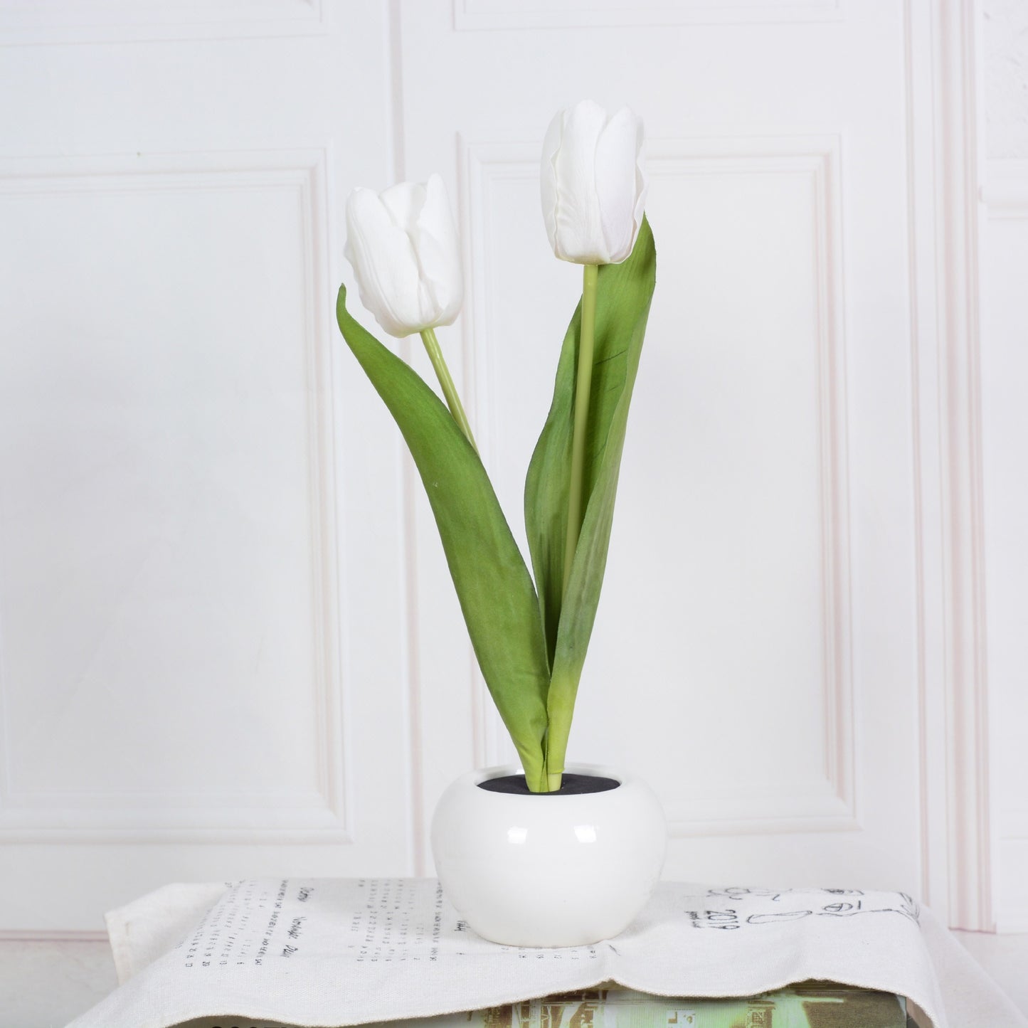 Decorative LED Tulip Night Light – Artificial Flower Table Lamp for Home & Gift Ideas