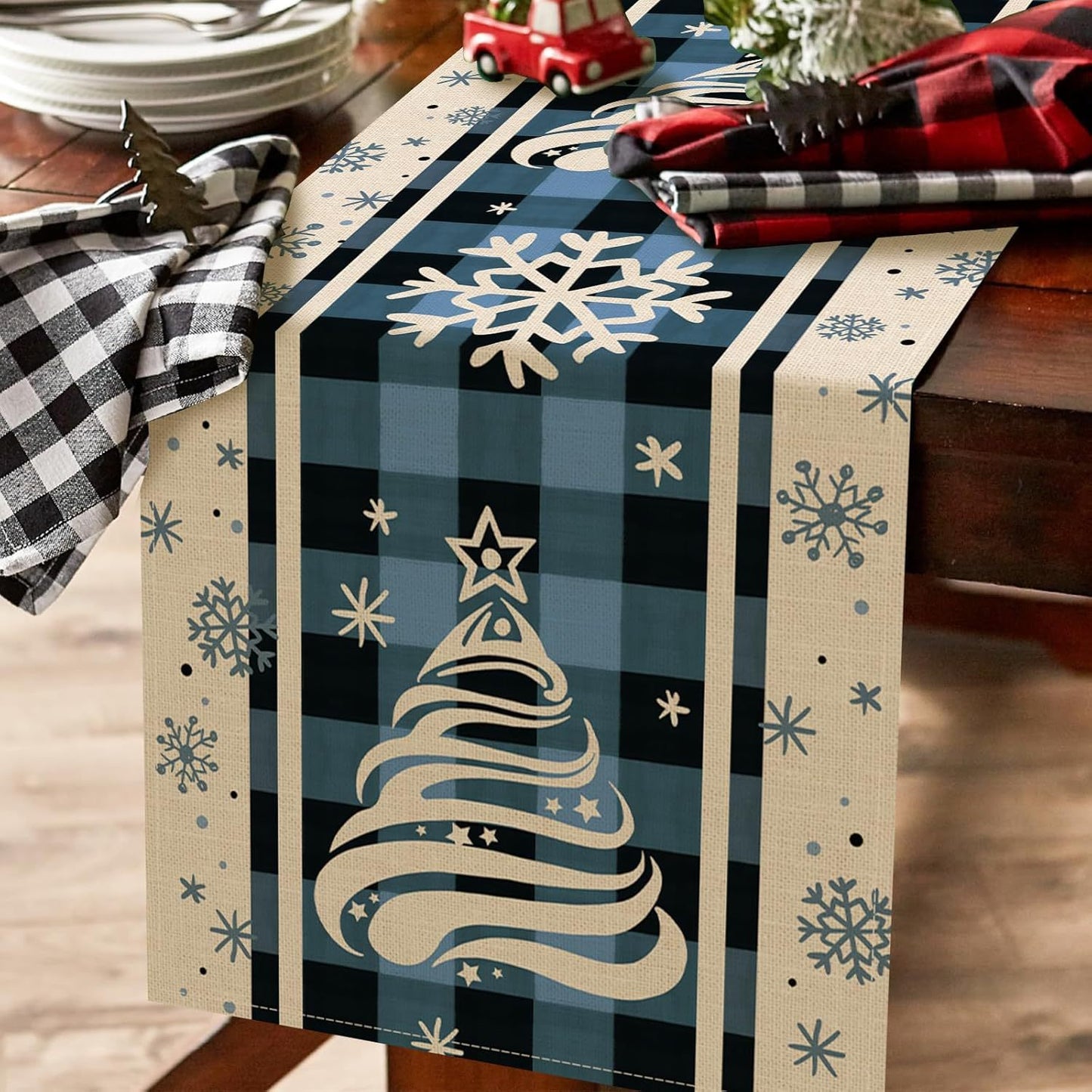 Christmas Tree Table Runner – Merry Xmas Holiday Dining Table Decor