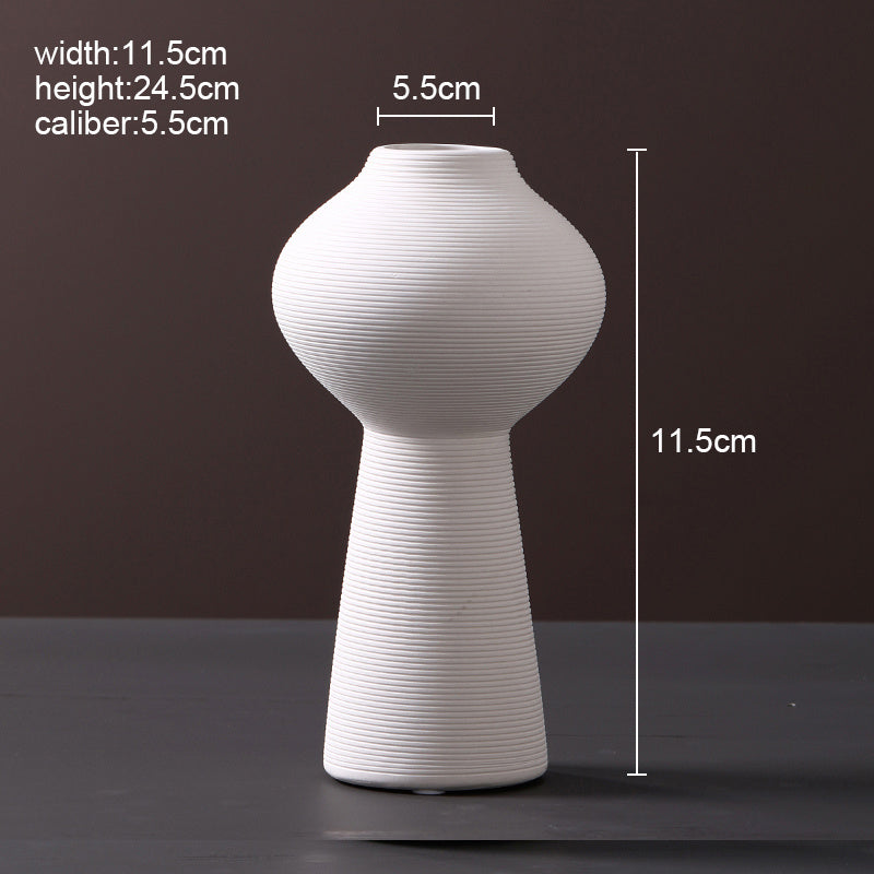 Nordic Ceramic Vase – Modern Charm for Your Home