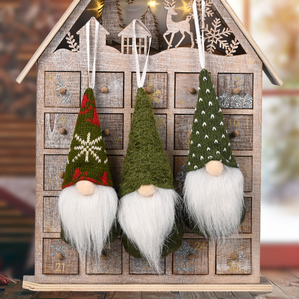 Christmas Hanging Knitted Ornament – Small Festive Pendant