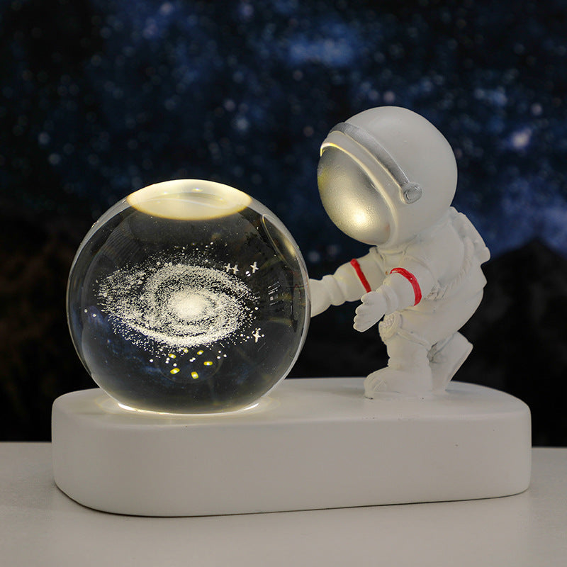 Glowing Planet Astronaut Night Lamp – Crystal Galaxy LED Bedside Light for Bedroom & Gifts