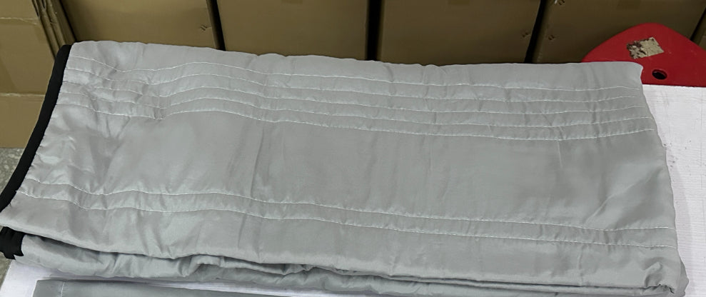 Lightweight Summer Cooling Blanket – Soft & Breathable Quilt