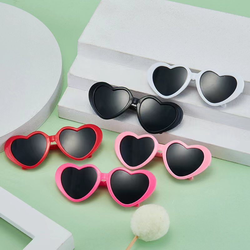 Pet Photo Props Sunglasses – Cute Doll Style Accessories for Dogs & Cats