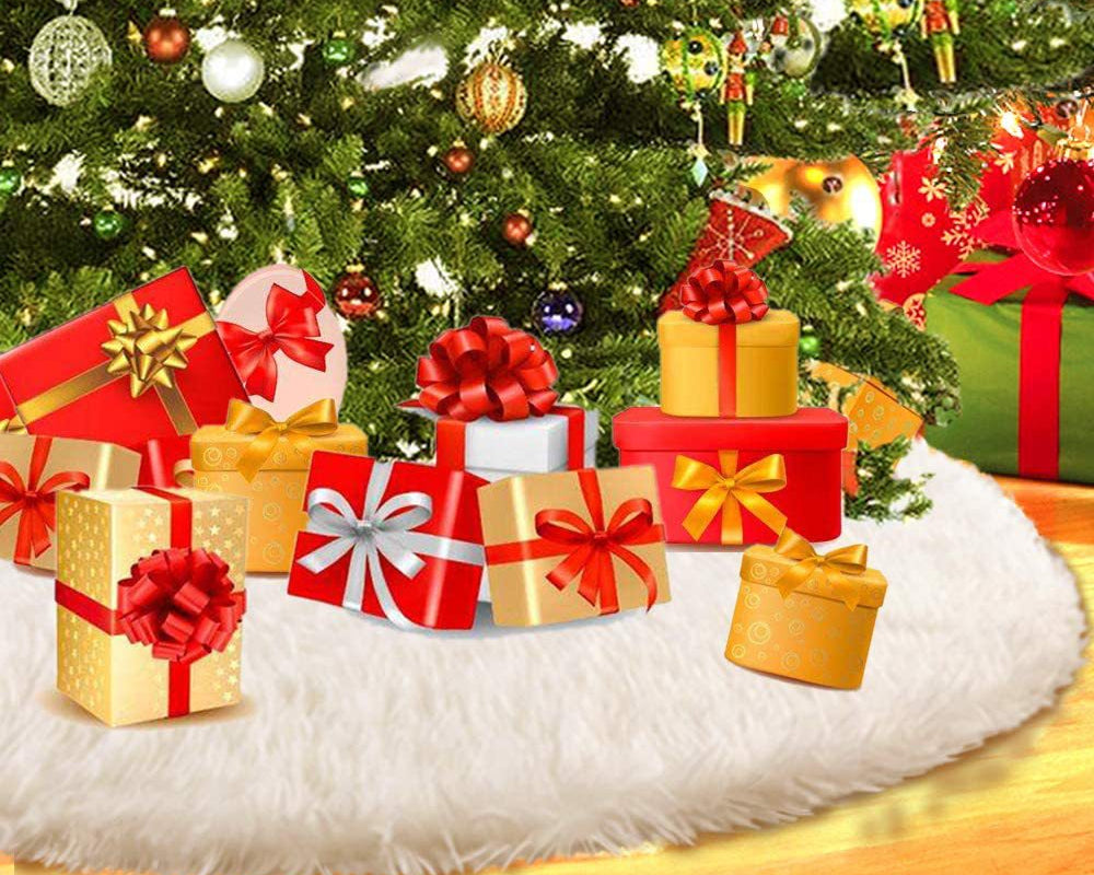 Luxury White Faux Fur Christmas Tree Skirt – Winter Holiday Decor