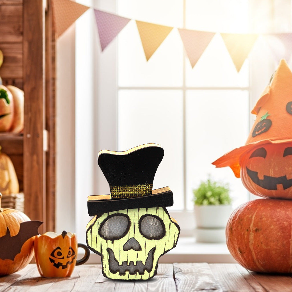 Creative Wooden Pumpkin Night Lamp Halloween LED Decor – Warm Spooky Seasonal Lighting