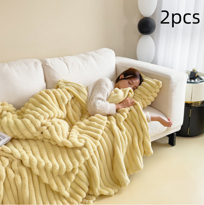 Warm Plush Blanket – Luxury Faux Fur Throw for Cozy Sleep, Sofa & Home Decor