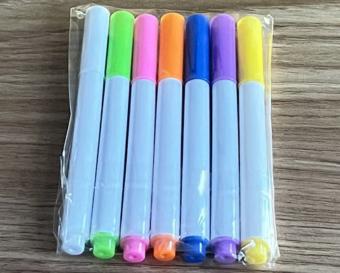 LED Night Light Acrylic Message Board – DIY Writing Lamp with 7 Pens for Notes & Room Decor