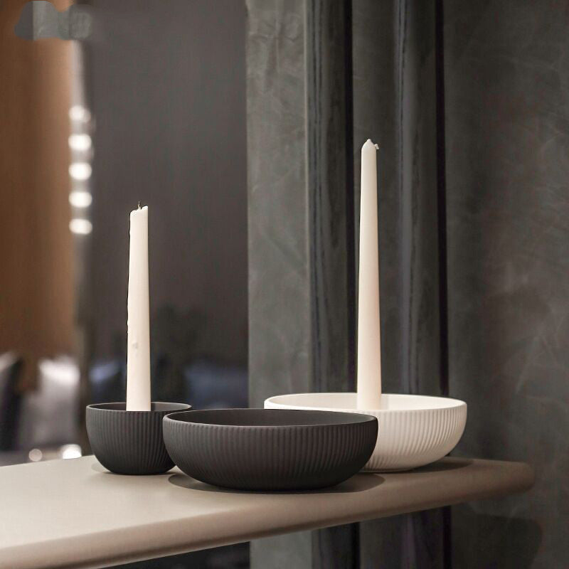 Minimalist Ceramic Candle Tray – Elegant Candle Holder for Modern Home Decor