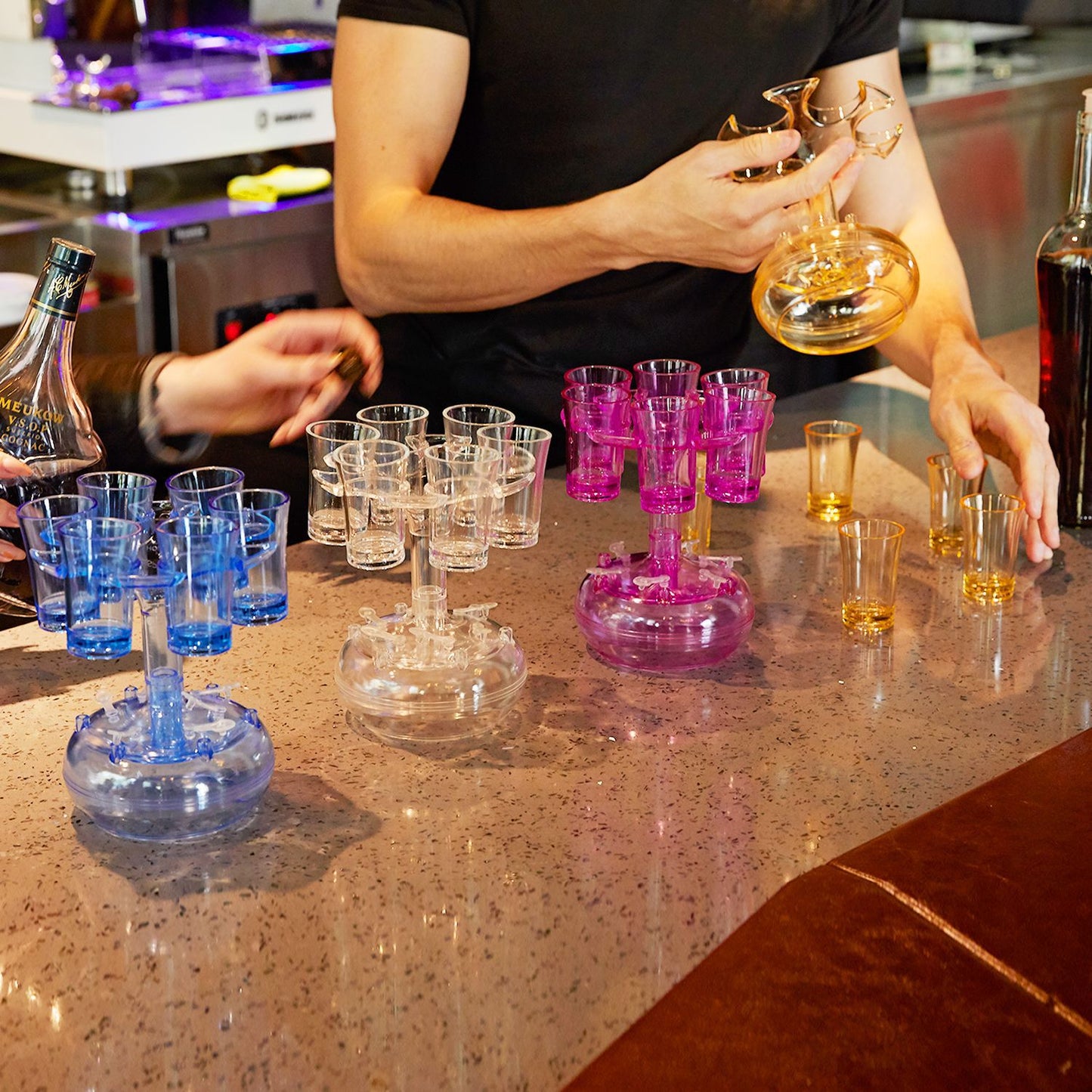 Multi Shot Glass Dispenser Holder – 6 Shot Party Drink Server for Whisky, Vodka, Beer & Wine Nights